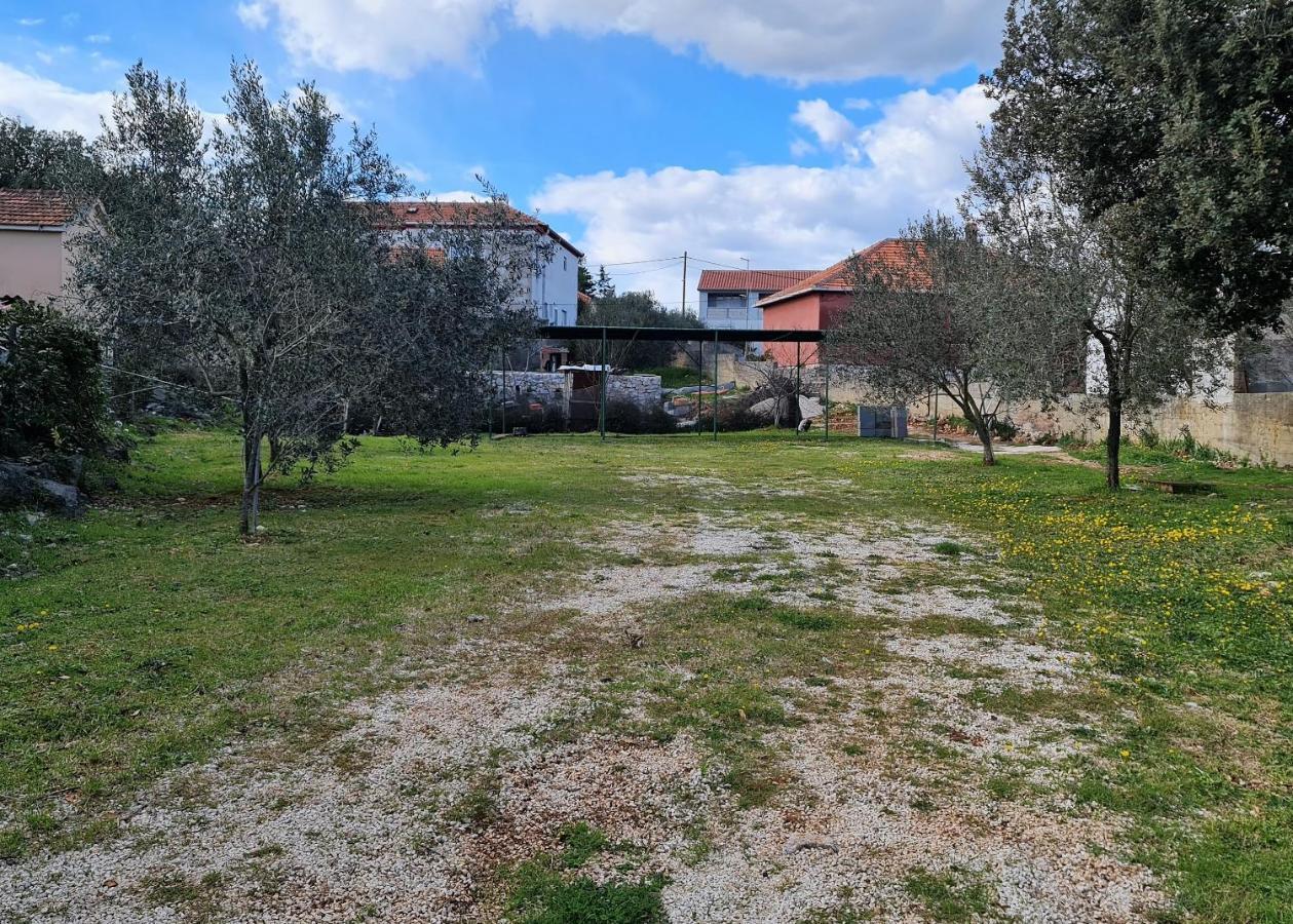Apartmani Lenka أوغليان المظهر الخارجي الصورة