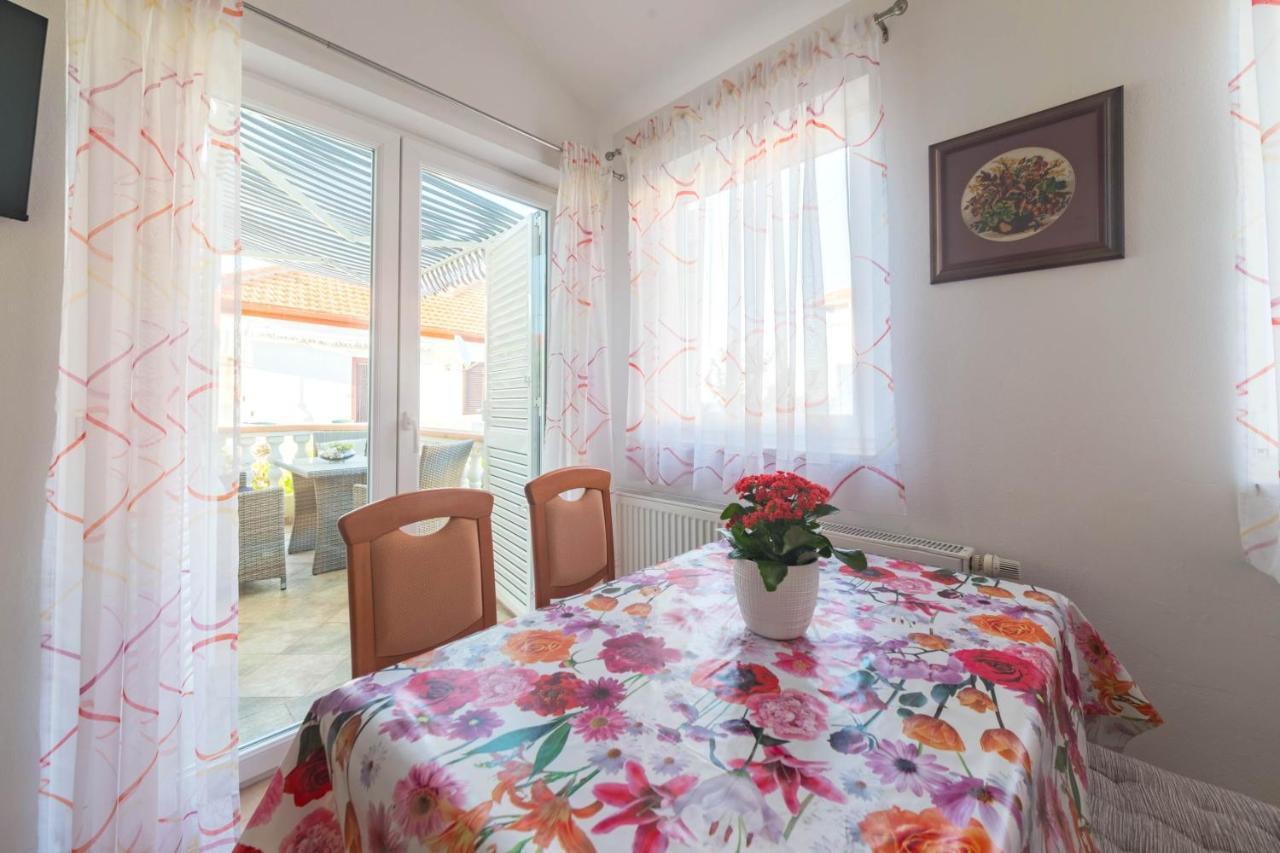Apartmani Lenka أوغليان المظهر الخارجي الصورة
