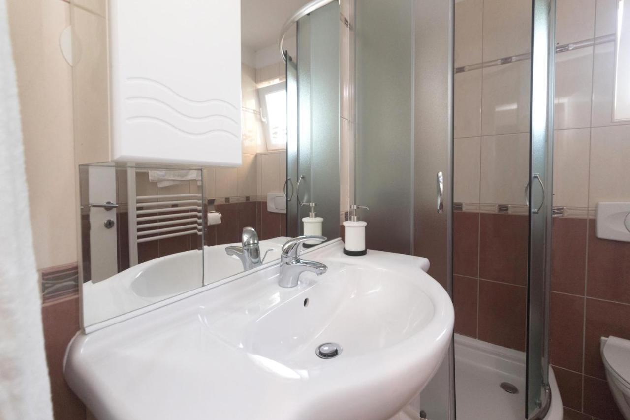 Apartmani Lenka أوغليان المظهر الخارجي الصورة