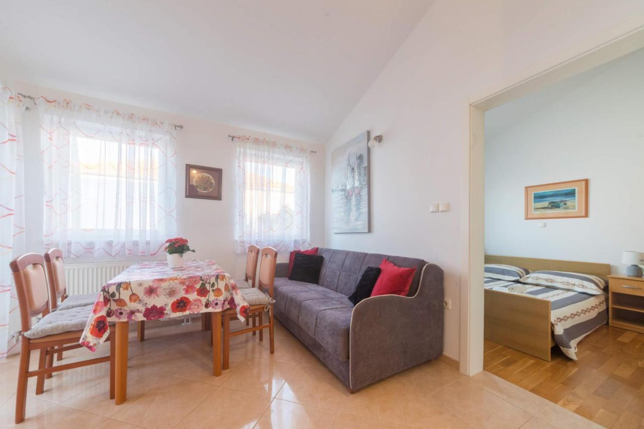 Apartmani Lenka أوغليان المظهر الخارجي الصورة