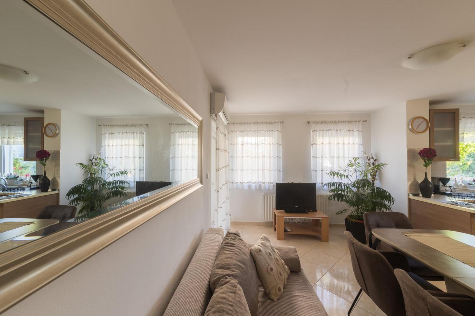 Apartmani Lenka أوغليان الغرفة الصورة
